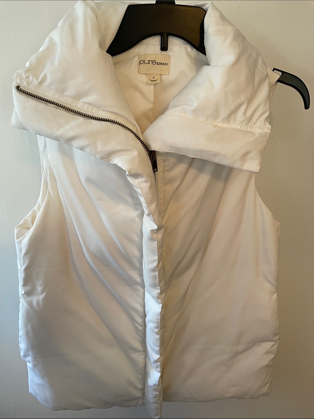DKNY White Quilted Puffer Vest with High Funnel Collar